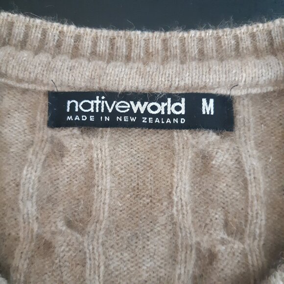 Native World SZ M Possum & Merino Wool Men's Cable Knit Tan Crewneck Sweater - Picture 6 of 14